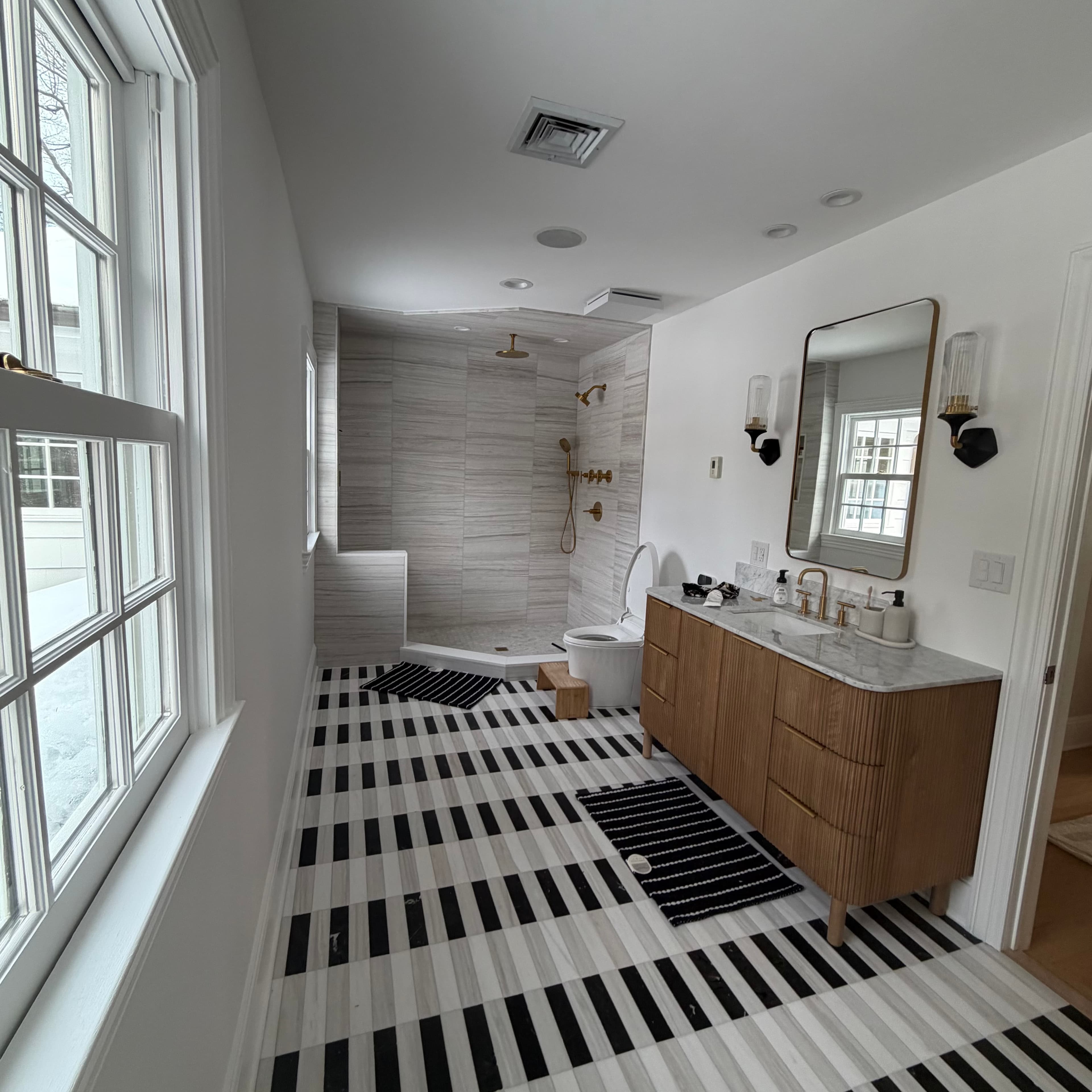 Modern Master Bath Redesign - Photo 11